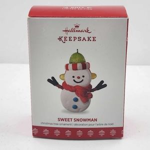 Hallmark 2017 Sweet Snowman Ornament